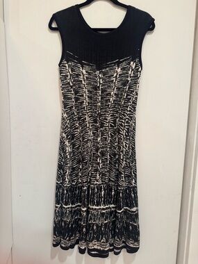 NIC+ZOE Black and White Knit Midi Dress